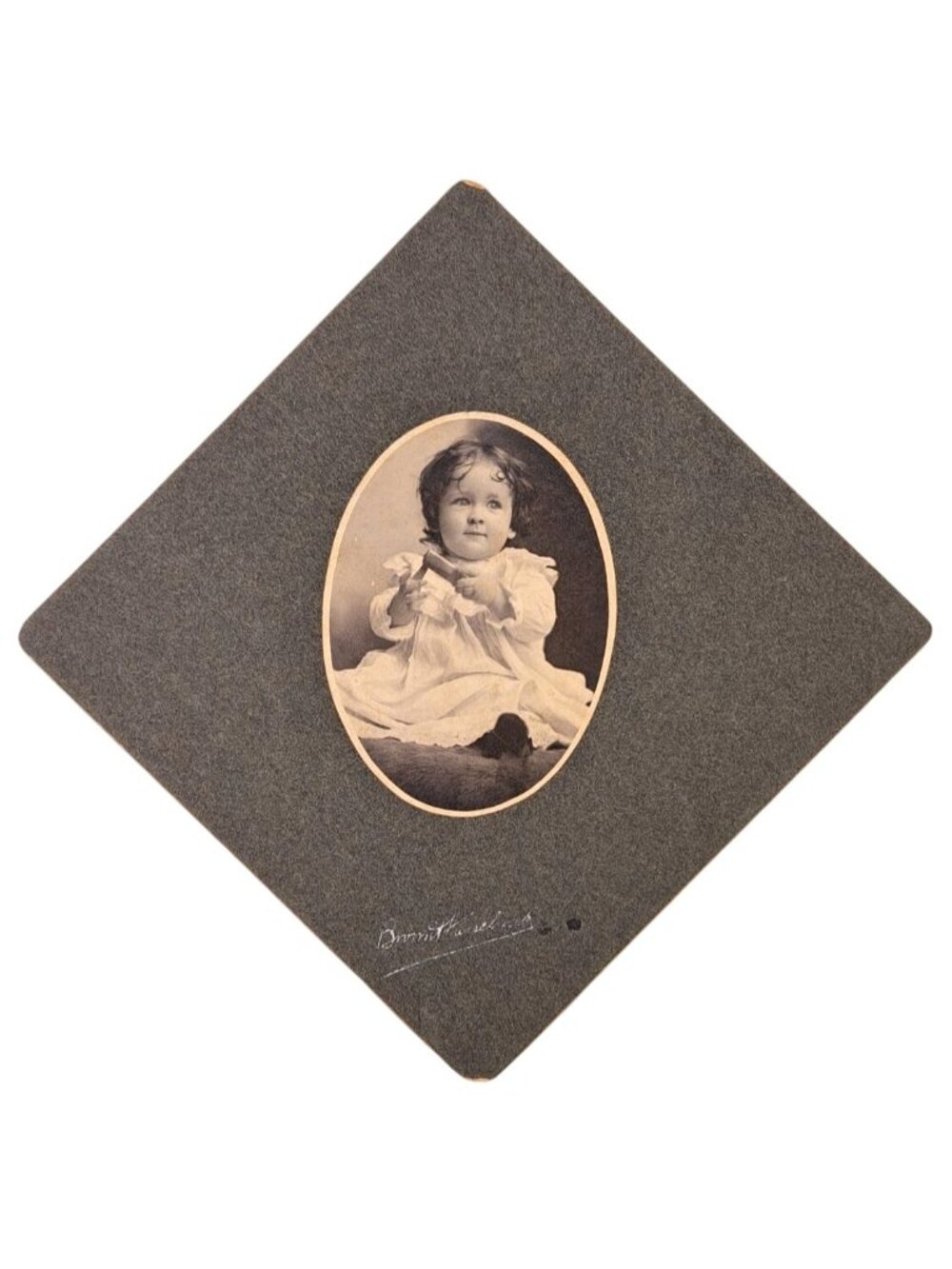 Antique 1900 Baby Girl Photo Cabinet Card Oval Loto Dubach 7 Months Portrait